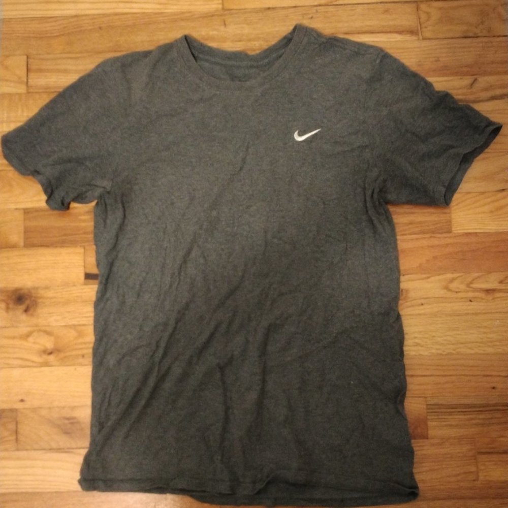Nike Breathable Cotton T-Shirt (Athletic) - Medium